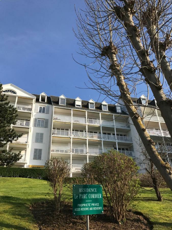 Les Terrasses Du Parc Cordier Trouville-sur-Mer Ngoại thất bức ảnh